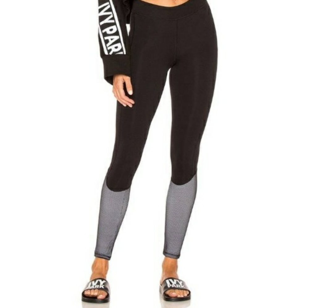 IVY PARK Black Leggings with Gray Mesh Panels